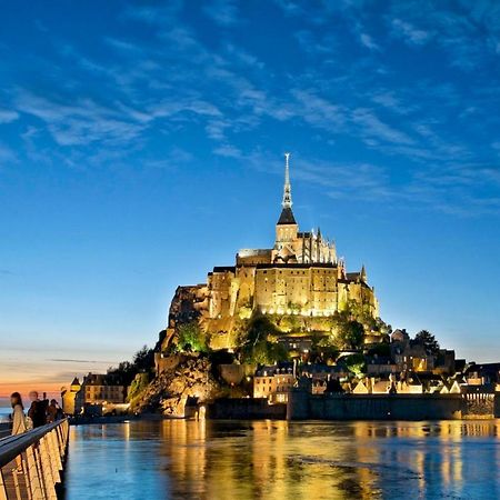 Cute Gite Family Aucey Mont Saint Michel Exterior foto