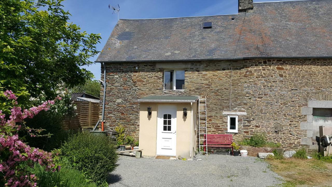 Cute Gite Family Aucey Mont Saint Michel Exterior foto
