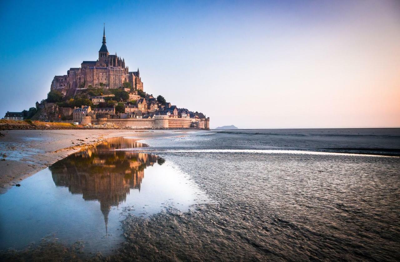 Cute Gite Family Aucey Mont Saint Michel Exterior foto